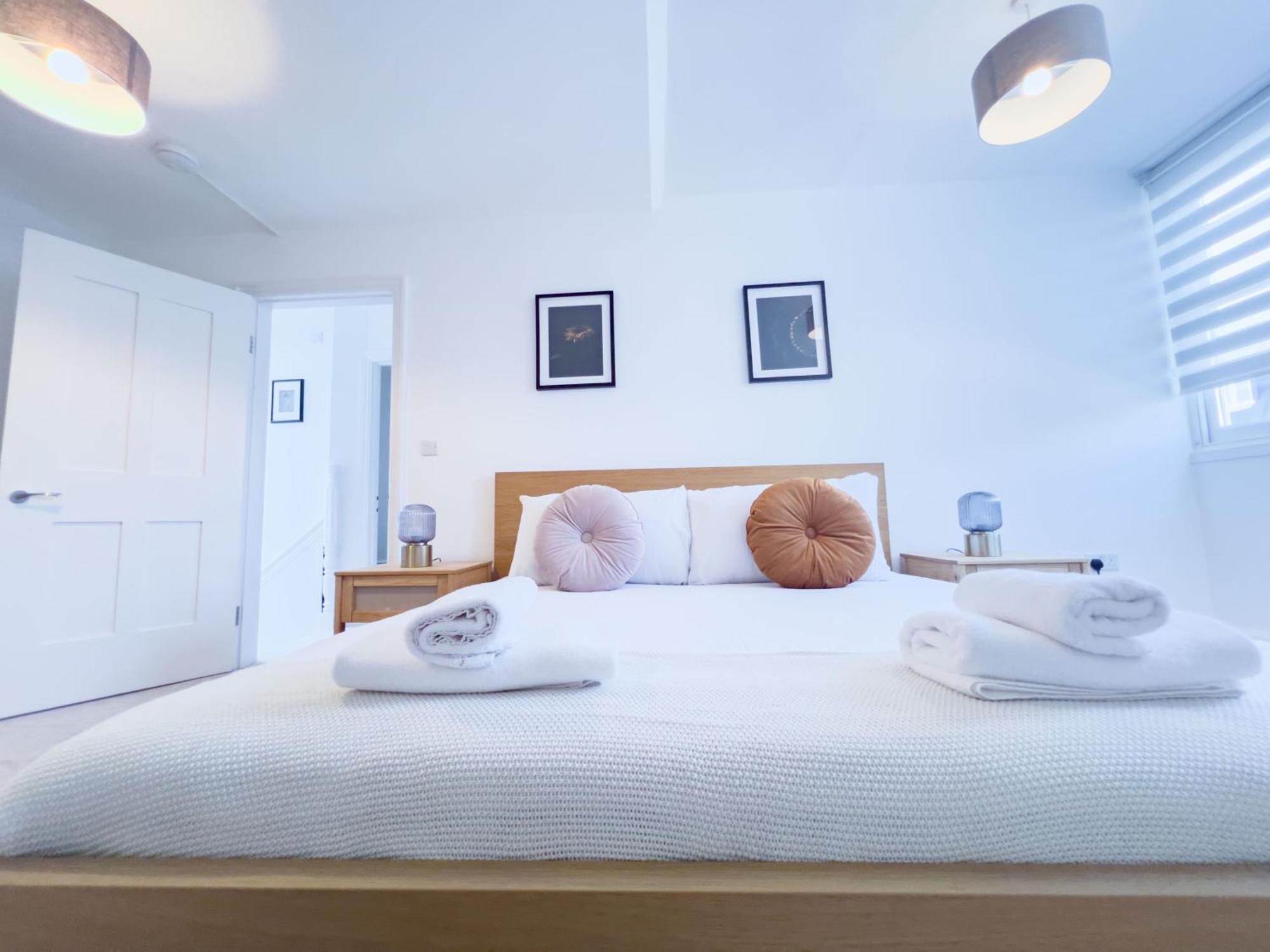 Appartamento 3-bed In The Heart Of Fitzrovia *